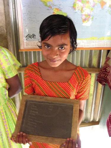  image linking to Culture is a bigger barrier to Bangladeshi girls going online than lack of money or computers