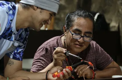 image linking to Community networks newsletter: Fostering a community-centred approach to tackle the digital divides