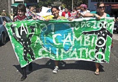 image linking to ICT and environment in Costa Rica: Closing the gap between words and deeds
