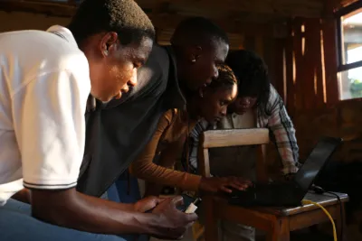 Activity of the Community Networks Schools. Photo: Daniela Bello image linking to Community Networks Schools and Mamaila Community Network win award for participatory design of information and communications technologies