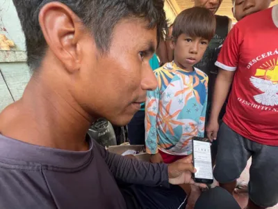 Photo: Rhizomatica image linking to Local Access: Can community networks help people to harness the power of digital tools?